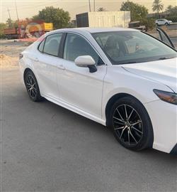 تۆیۆتا کامری